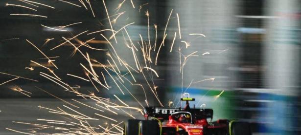 F1新加坡大奖赛周五练习赛：这样的法拉利，期待值拉满！
