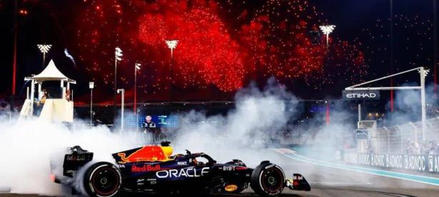 F1阿布扎比大奖赛：维斯塔潘赢下本赛季最后一场胜利