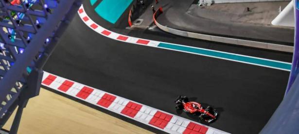 F1阿布扎比：红旗搅局，勒克莱尔夺榜首，周冠宇抢下第7！