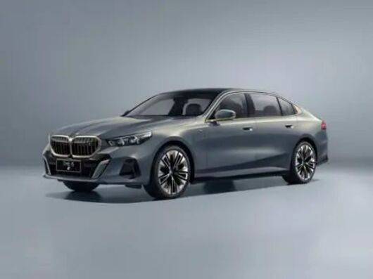全新BMW 5系，豪华智能座舱新标杆